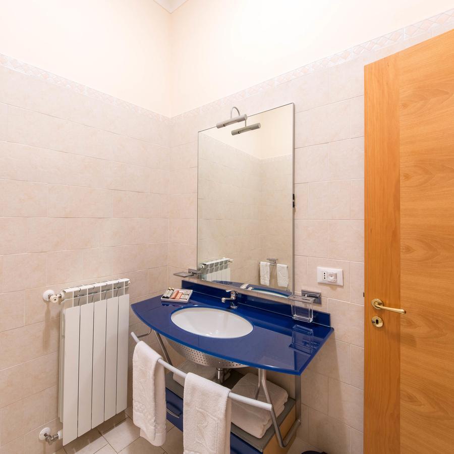 Appartement La Residenza à Naples Chambre photo
