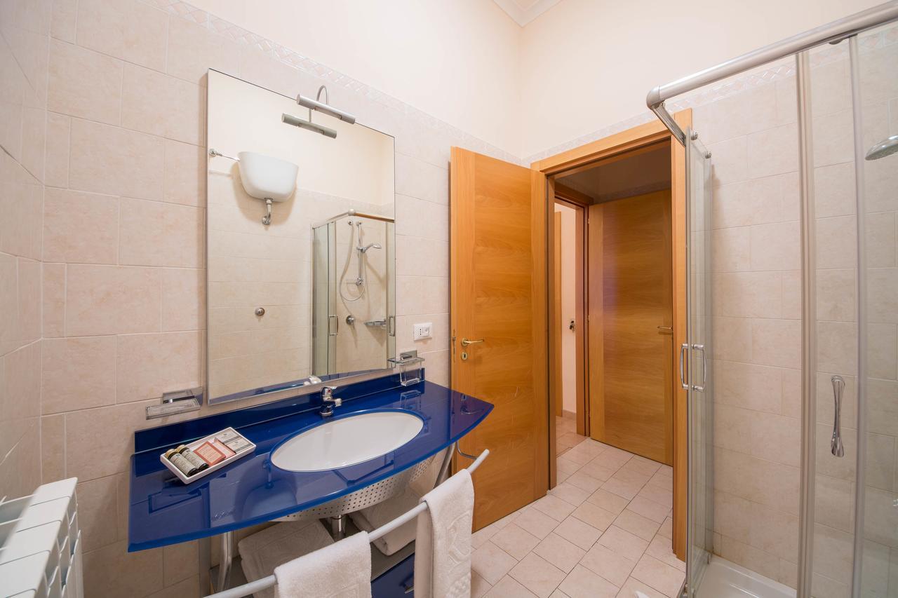 Appartement La Residenza à Naples Chambre photo